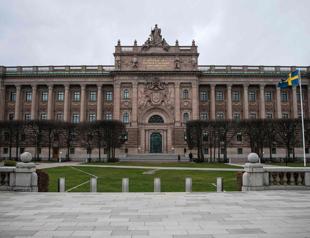 Sweden votes on disputed gender reassignment law