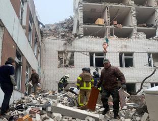 Russian strike on Ukraines Chernigiv leaves several killed, injured