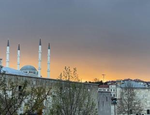 Several quakes shake country over two days