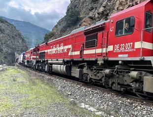 New touristic train embarks on inaugural journey