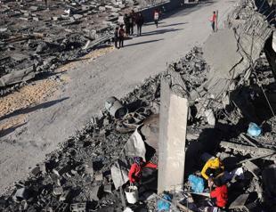 Iran, Israel appear to pull back from brink as US approves military aid