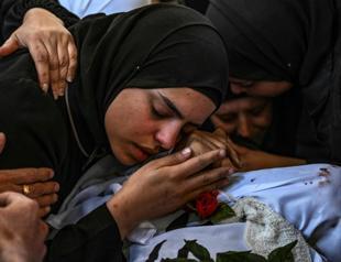 West Bank camp mourns Palestinians killed in Israeli raid