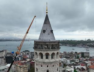 Galata tower restoration nears completion with new lightning rod installed