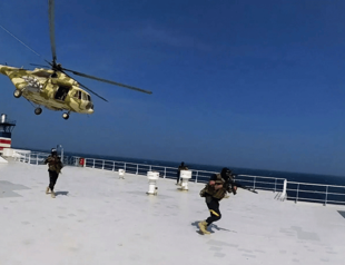 US says downed Houthi anti-ship missile, four drones