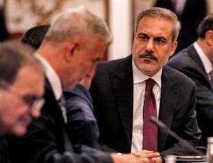 FM highlights historical importance of talks with Iraq