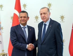 Erdoğan receives main opposition leader Özel