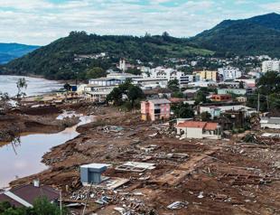 Brazil mounts frantic rescue effort as flooding kills at least 78