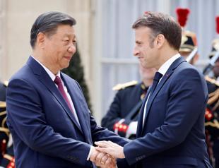 Macron presses Chinas Xi on Ukraine, trade at Paris summit