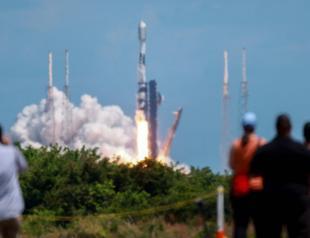 Indonesia says Musks Starlink granted licences to operate