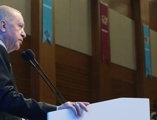 Erdoğan sees political softening as chance for new constitution