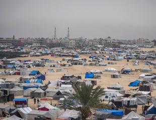 Israel strikes Gaza as US criticises war conduct