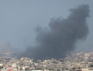 Israel strikes Gaza after fresh Rafah evacuation order