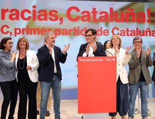 Separatists lose Catalan majority as Spain Socialists surge