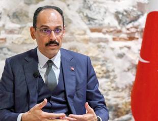 Intel chief meets Hamas political bureau head in Doha