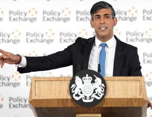 Sunak says UK at crossroads but refuses to call election