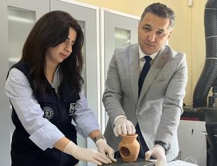 Microcrystalline wax protects artifacts from quakes