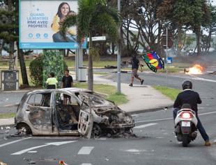 Three dead, over 140 arrested in New Caledonia constitutional reform unrest