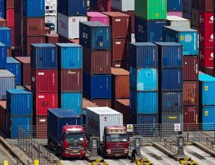 India downplays US sanctions threat over Iran port deal