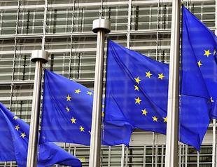 EU cuts inflation forecast for 2024 despite uncertainty