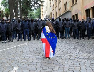 Hungary urges EU to emulate Georgias ‘Russian bill’