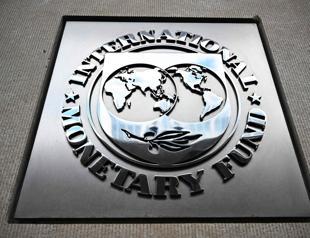 IMF cautions on timing of UK rate cut