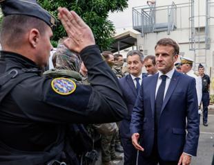 Frances Macron urges calm in riot-hit New Caledonia