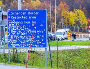 Norway says will close border to Russia tourists