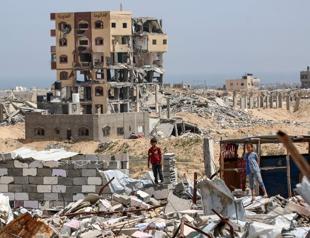 Israel says ready to resume truce talks as strikes ravage Gaza