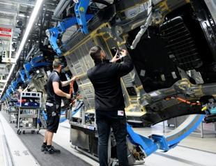 Eurozone business activity speeds up in May
