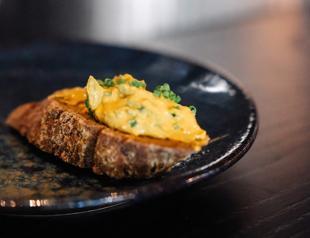 Farmers of future make food out of thin air