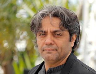 Escaped Iran director arrives in Cannes
