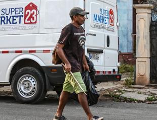 With little to buy, Cubans abroad send home food, not money