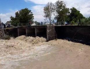 Heavy rains cause flooding in Hatay