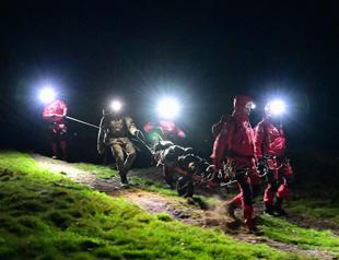 Ukrainians risk lives to flee draft via icy Romanian pass