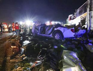 Bus driver detained after fatal crash in southern Türkiye