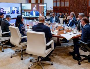 Google to invest $2 bln in Malaysian data center, cloud hub