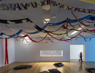 Jackie Matisse’s kites fly in Arter