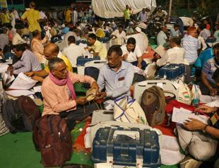 India awaits election results after deluge of disinformation