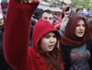 Global protests, riots mark May Day