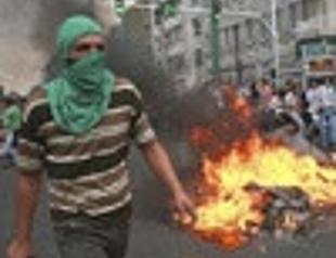 Defeated Iranian pres candidate appeals vote amid protests, arrests