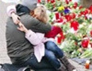 Gunman issued e-warning