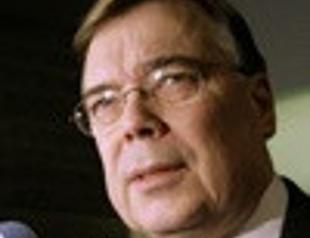 Crisis claims first cabinet in Iceland