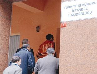 Snowball effect in unemployment