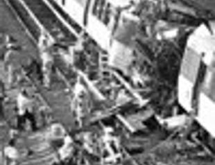 Metro crash kills nine people in Washington