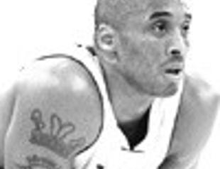 Kobe pours in 40 points to down Nuggets