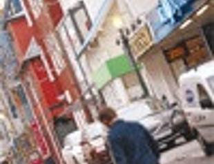 Iceland decides to uphold its currency