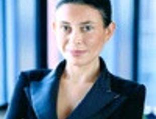 Turkeys Akbank full year profit drops 15 pct