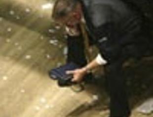 Hedge funds lose $100 bln in October