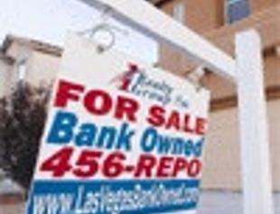 U.S. home prices fall