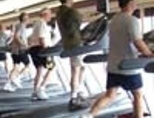 Working out replaces eating out in recession